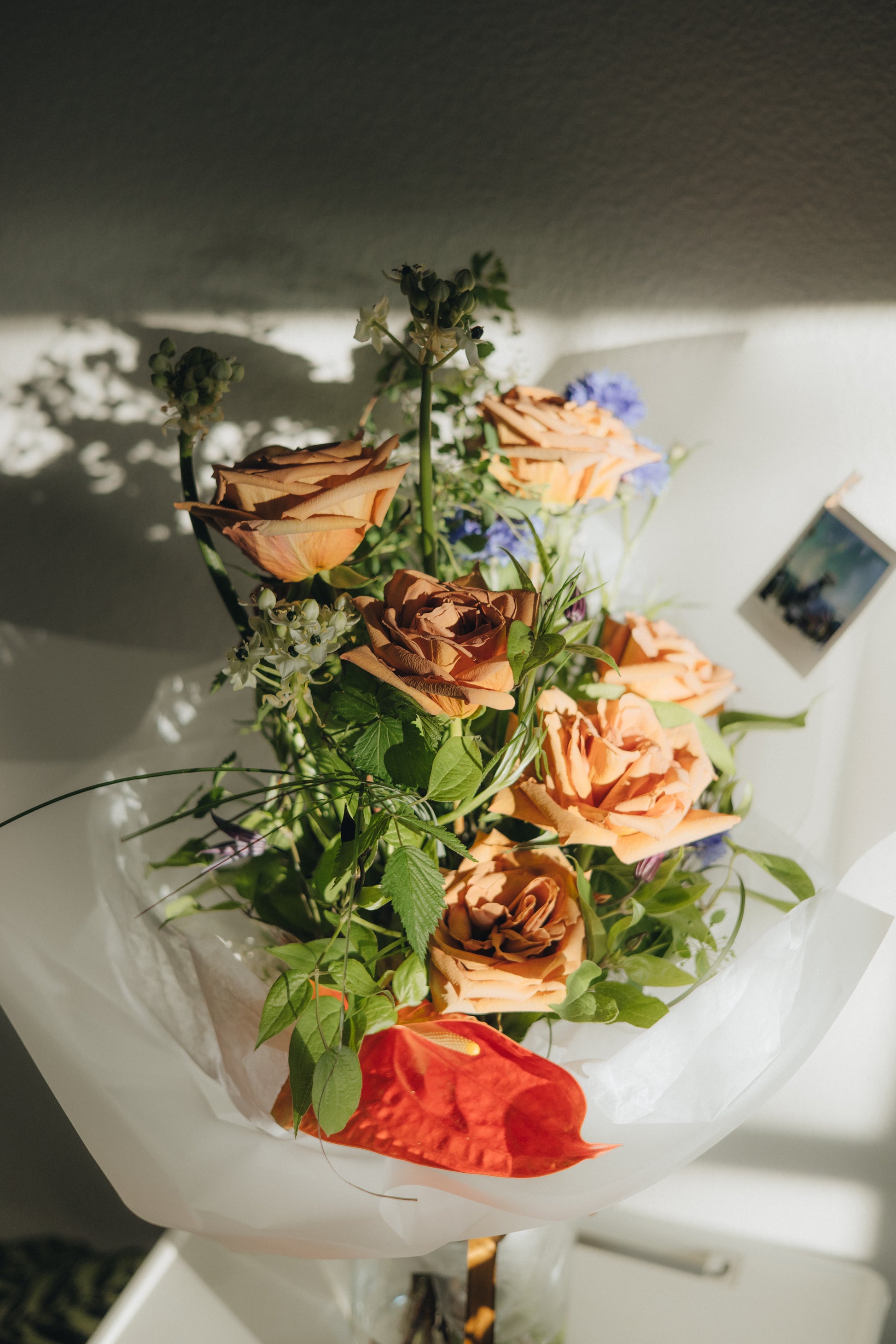 Polaroid Add-On | Personal Photo with Your Bouquet - Kvetka Flower